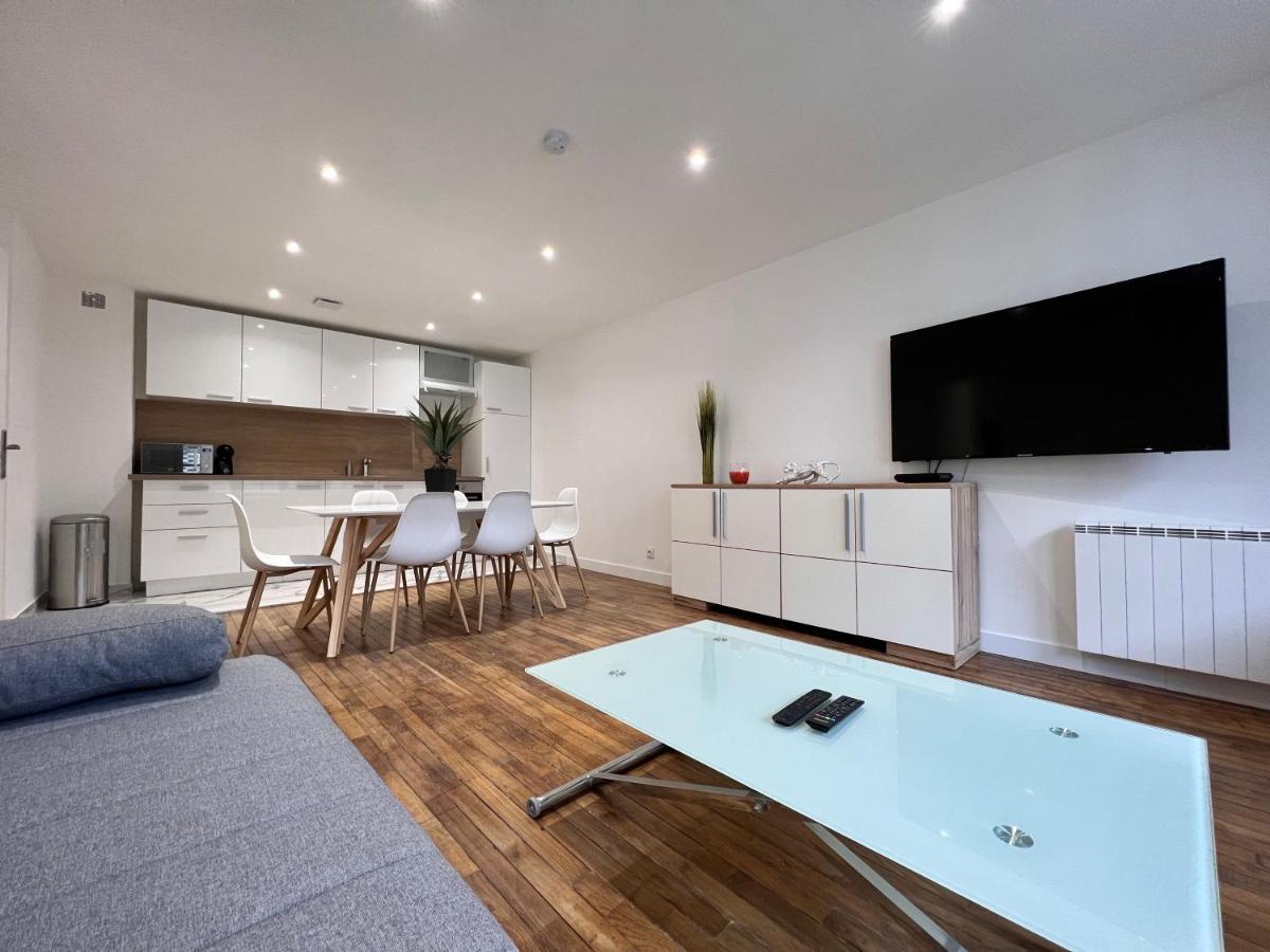 Sens - Appartement Proche Gare Et Centre Ville - Wifi Fibre - Check In Autonome - Bel Espace De Vie - Smart Tv Luaran gambar
